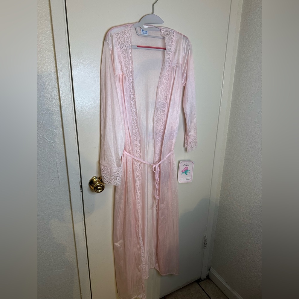 Delicate Light Pink Lace Robe